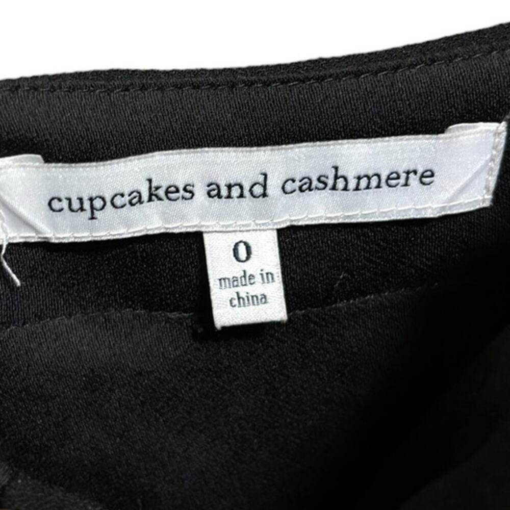 NWOT Cupcakes And Cashmere Sleeveless Jumpsuit Women's Size 0 Black Rayon - Picture 11 of 14